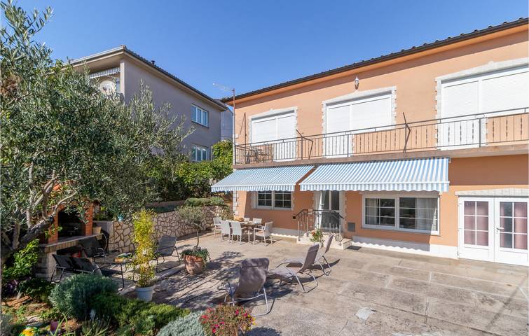 Ferienwohnung für 6 Personen, mit Terrasse in Selce - 2