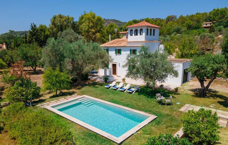 Acogedor apartamento con piscina, cocina y aire acondicionado cerca de la ciudad de Binissalem in Binisalem, Interior de Mallorca