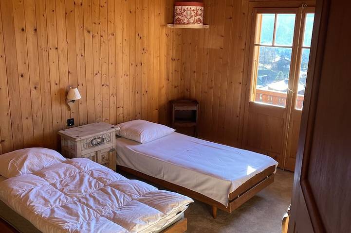 Chalet plein sud avec une vue exceptionnelle À 500m du télécabine in Gryon, Alpes Vaudoises