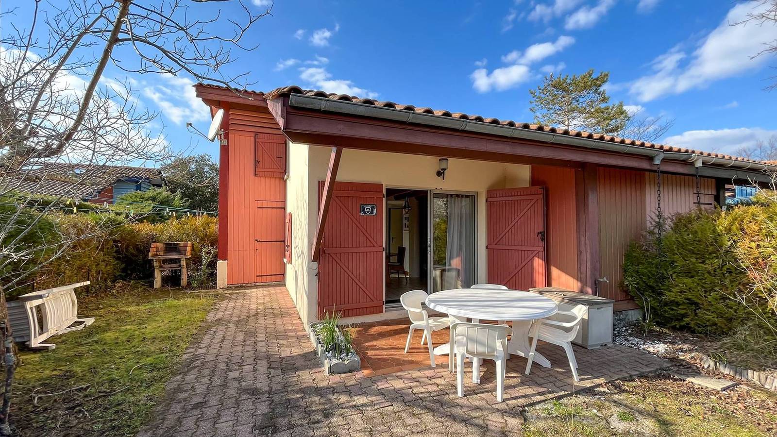 Apartamento vacacional entero, 196 – Holiday Home for 6 People in Hourtin, Parque natural regional del Médoc