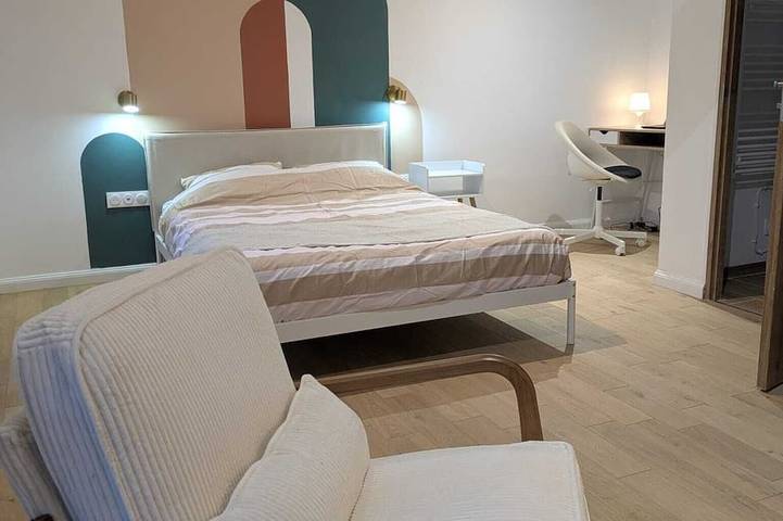 Maison de vacances pour 3 personnes, avec terrasse et jardin, animaux acceptés à Neuilly-sur-Marne