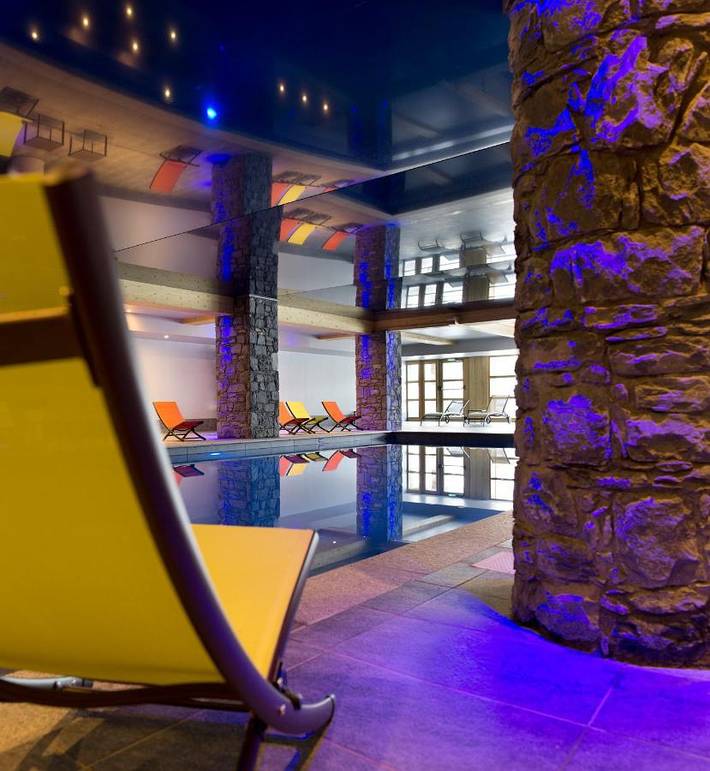 Appart’hôtel pour 6 personnes, avec Balcon et Terrasse ainsi que Jacuzzi et Piscine