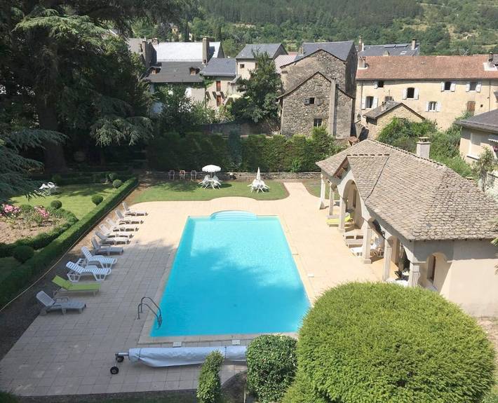 Hôtel pour 2 personnes, avec Terrasse et Jardin à Florac - 3