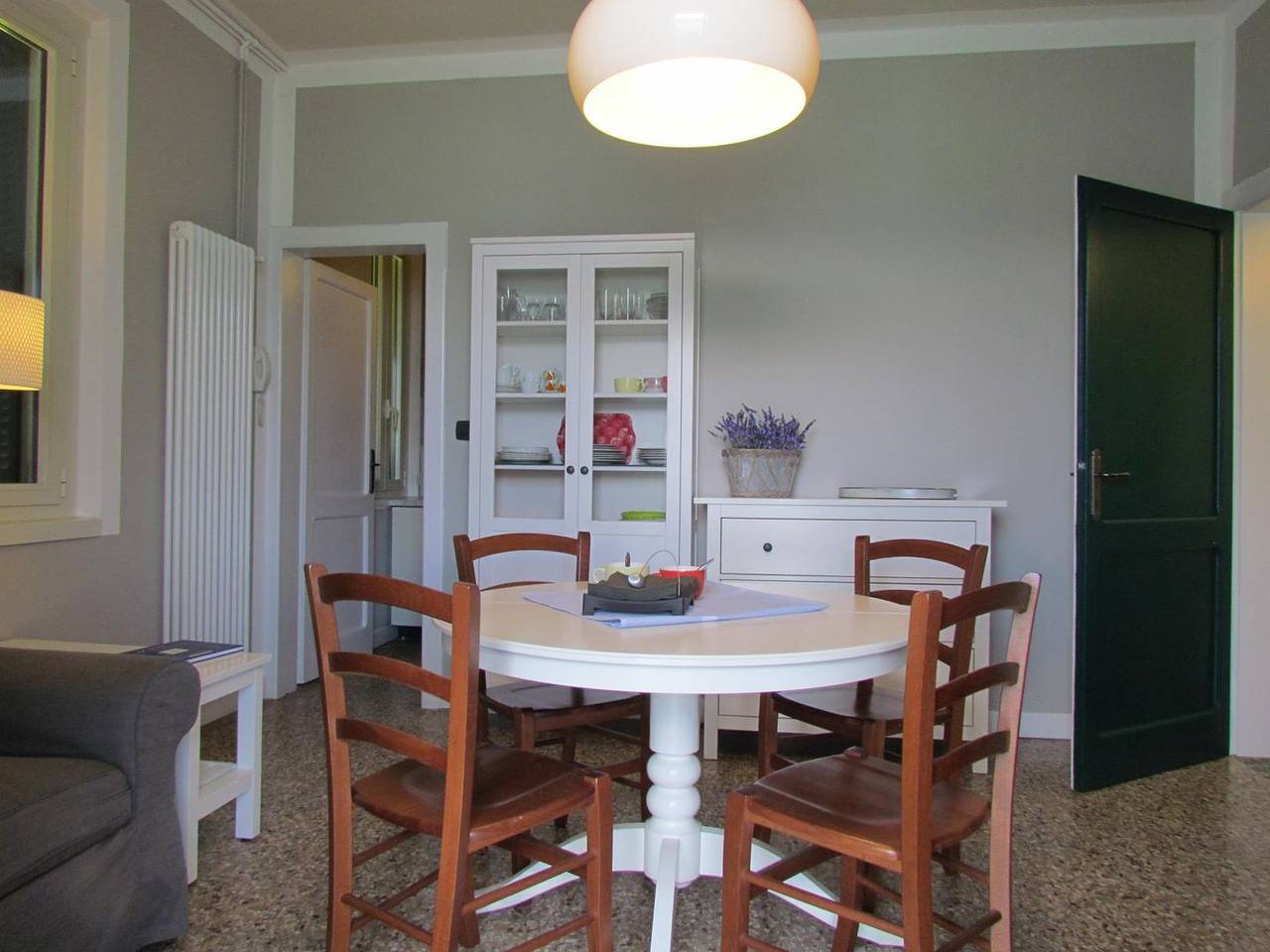 Appartamento intero, Appartamento vacanze per 4 persone con balcone in Calozzo, Pianello del Lario