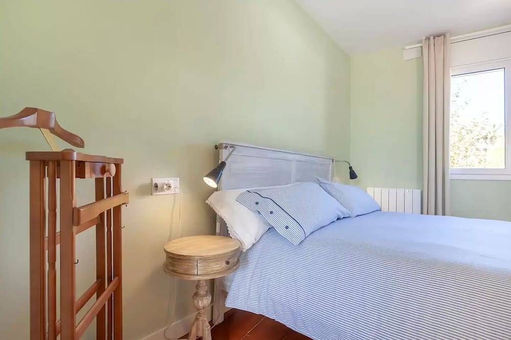 Appartement entier, Appartement design spacieux et lumineux à côté de Playa Larga in Cala Romana, Tarragone