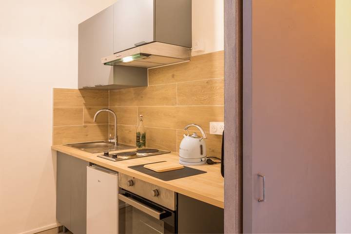 Apartamento entero, Apartamento de vacaciones para 2 personas con balcón in San-Martino-di-Lota, Cap Corse