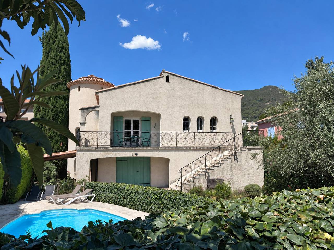 Villa authentique avec piscine, centre à 1 km in Nyons, Région de nyons