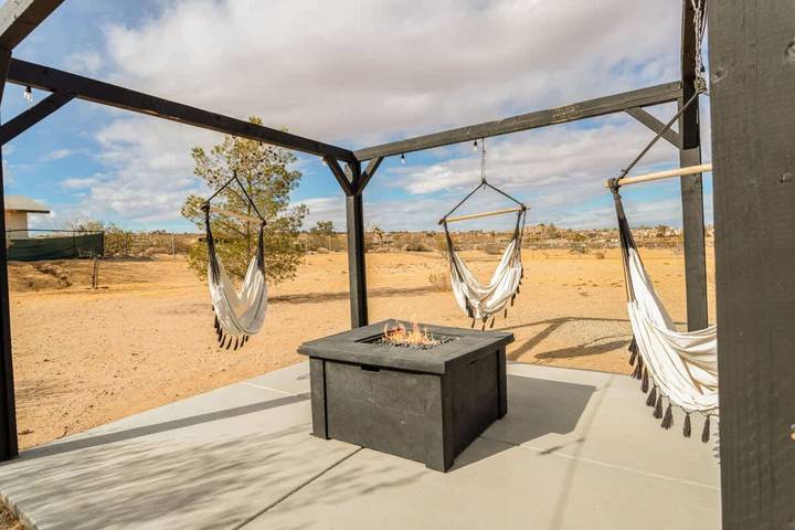 Vacation rental for 8 people, with terrace and yard, with pets in San Bernardino County