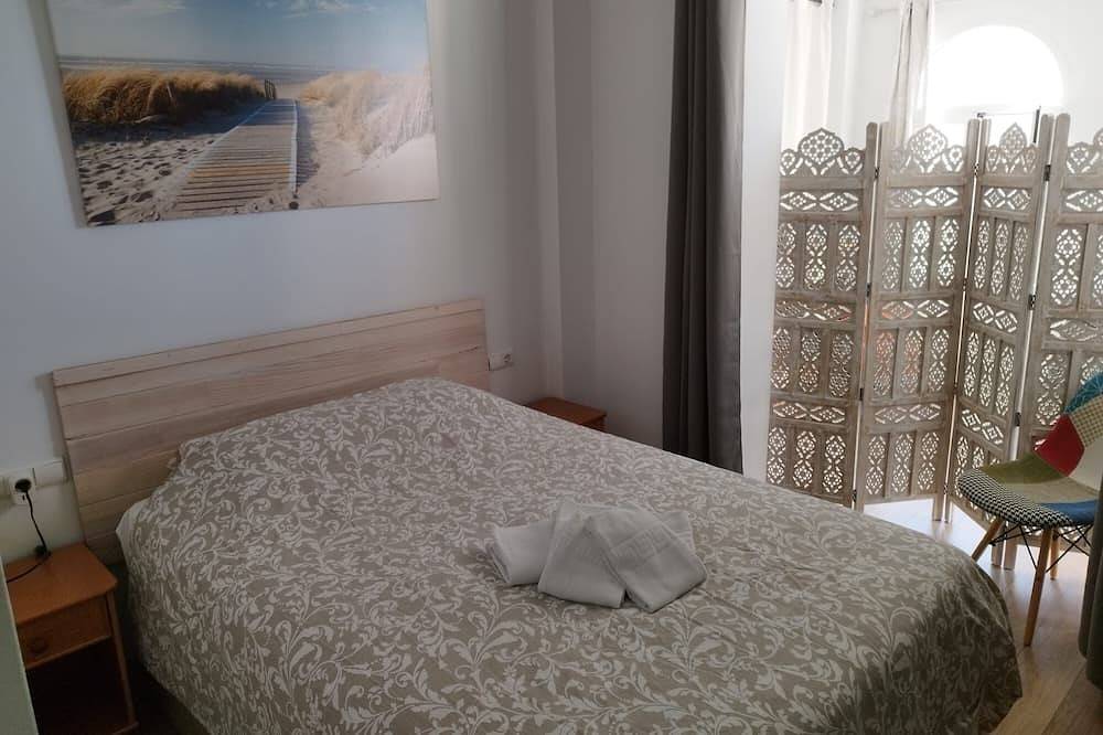 Geheel appartement, Trendy appartement met zeer mooie vergezichten. Vlakbij 18-holes golfterrein! in Mutxamel, Costa Blanca