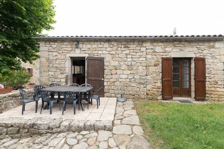 Chalet pour 8 personnes, avec Jardin en Ardèche