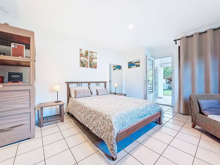 Location de vacances pour 2 personnes, avec terrasse et jardin à Soustons - 2