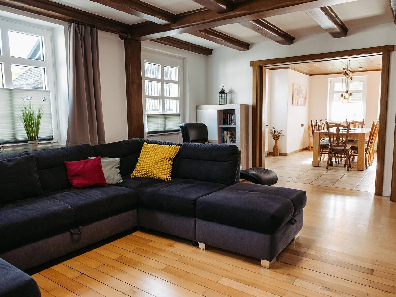Ganze Wohnung, Ferienwohnung 'Wennetal' mit Gemeinschaftsterrasse, Gemeinschaftsgarten und Wi-Fi in Schmallenberg, Hochsauerlandkreis