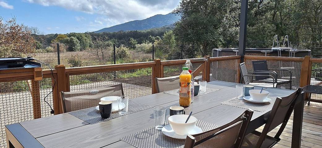 Gîte pour 4 personnes, avec jardin ainsi que piscine et terrasse à Sorède - 2