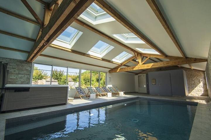 Cottage für 15 Personen, mit Pool und Garten sowie Whirlpool - 1