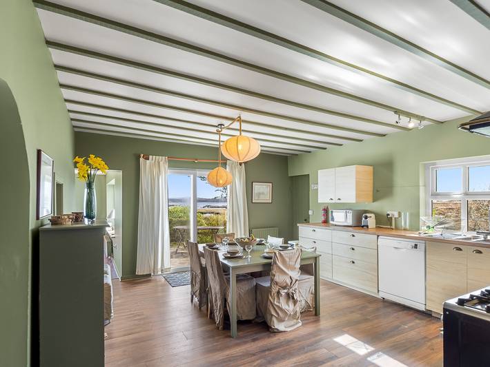 Ferienhaus für 6 Personen, mit Terrasse und Garten in County Galway - 4