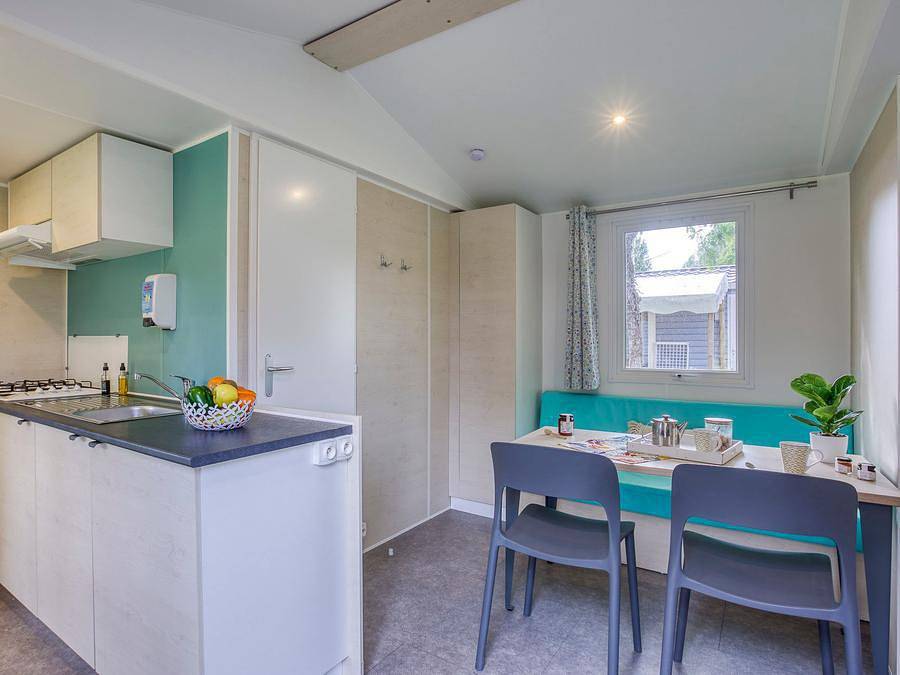 Camping Romanée - Les Grottes De Roffy - Mobilheim 4 personen - Komfort 2 Zimmer in Sainte-Nathalène, Périgord Noir