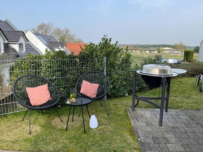 Ferienhaus für 7 Personen, mit Whirlpool und Garten sowie Terrasse und Sauna, mit Haustier in Göhren-Lebbin - 2