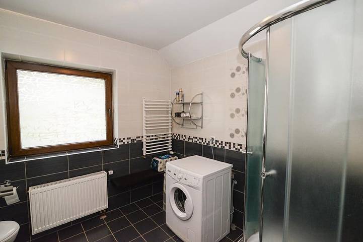Süßes Einfamilienhaus mit Garten in Teschen, Karpaten (Polen)