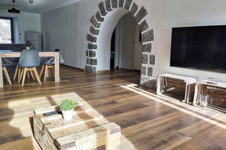 Gîte pour 4 personnes, avec jardin, animaux acceptés à Lathuile