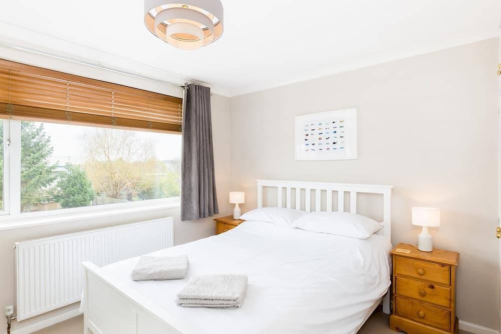 Cosy 3Bed in Leamington Spa, Family Home & Garden|Pass the Keys in Leamington Spa, Warwickshire