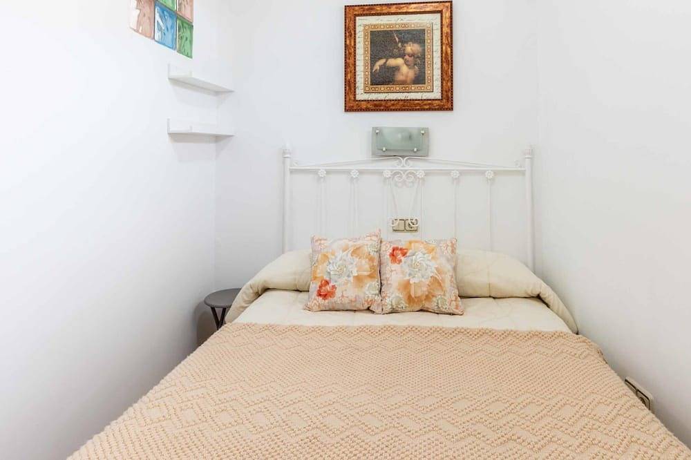 Family house with three rooms, fireplace - terrace in Nigüelas, Granada Province