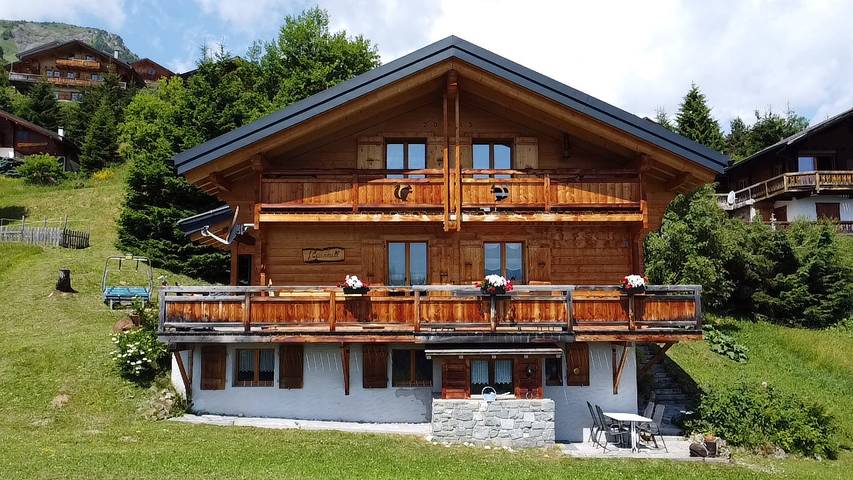 Appartement de vacances pour 4 personnes, avec terrasse et jardin