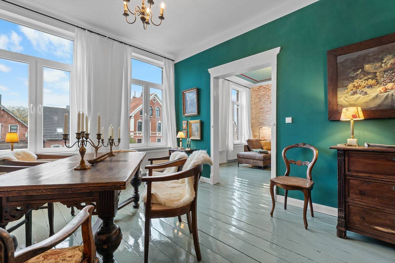 Ganze Wohnung, Beletage – Wohnen mit Geschichte und Haltung in Emden, Nordseeküste