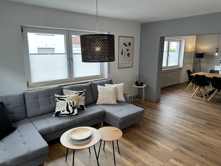 Geheel appartement, Appartement 'Groß' met Gedeelde Tuin, Balkon en Wi-Fi in Appenweier, Central Black Forest