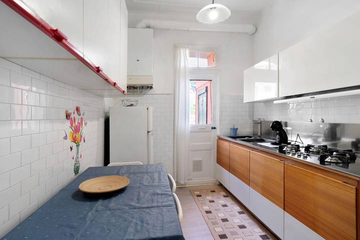 Appartamento intero, Appartamento 'Casa Paolino a 50 Metri dal Mare' con Balcone in Taggia  (Città), Taggia