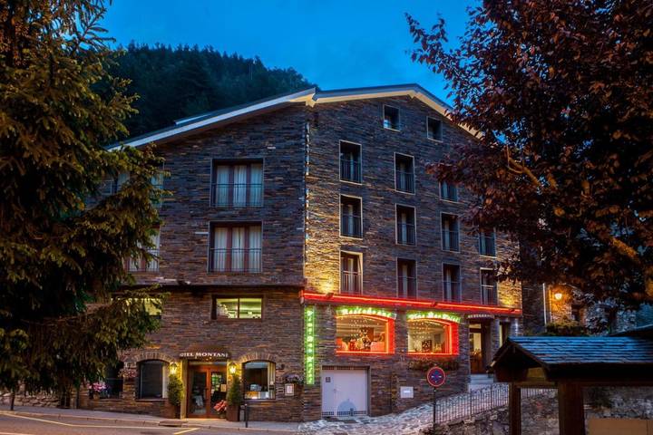 Hôtel pour 2 personnes, avec Balcon ainsi que Terrasse et Vue dans Arinsal