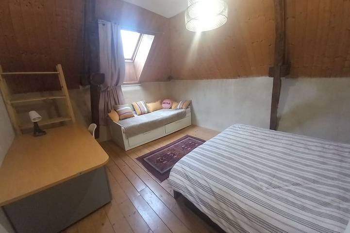 Maison de Campagne Paisible Avec Piscine à Proximité de Rennes in Chevaigné, Rennes region
