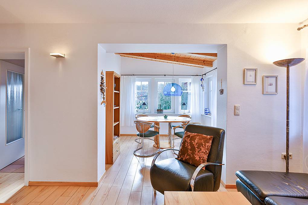 D 066.008 - Haus unterm Reet (links) in Prerow, Fischland - Darß - Zingst