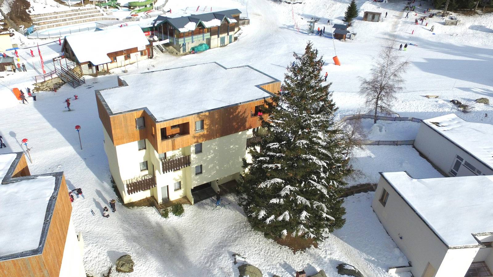 Apartamento entero, Vvf Les 7 Laux Massif de Belledonne - Apartamento 3 piezas 6 personas y 1 bebé - 2 años  in Prapoutel, Les Adrets