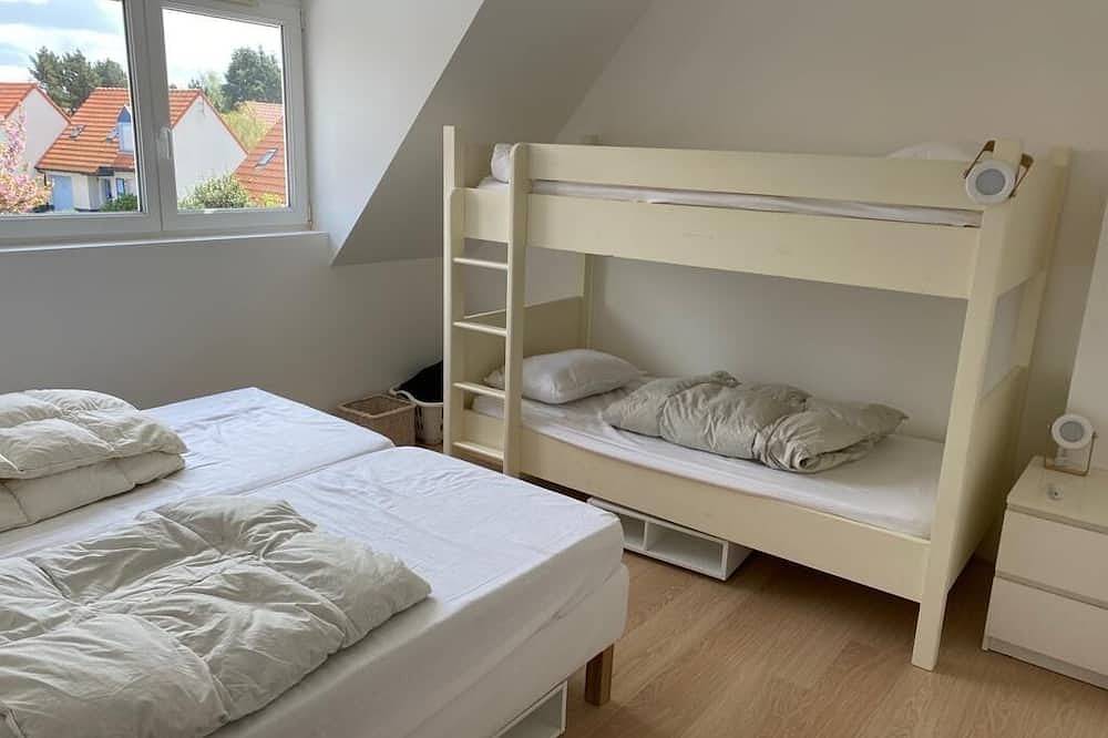 Pleasant house in quiet neighborhood with garage and fenced garden. in Wissant, Boulogne-sur-Mer en omgeving