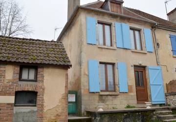 Gîte pour 3 personnes, avec terrasse et jardin, animaux acceptés à Saint-Amand-en-Puisaye