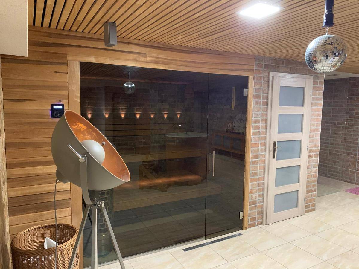 Geheel appartement, Two-Bedroom Apartment in Bratislava, Bratislava (regio)