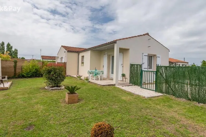 Apartamento de vacaciones para 4 personas, con terraza y jardín - 1