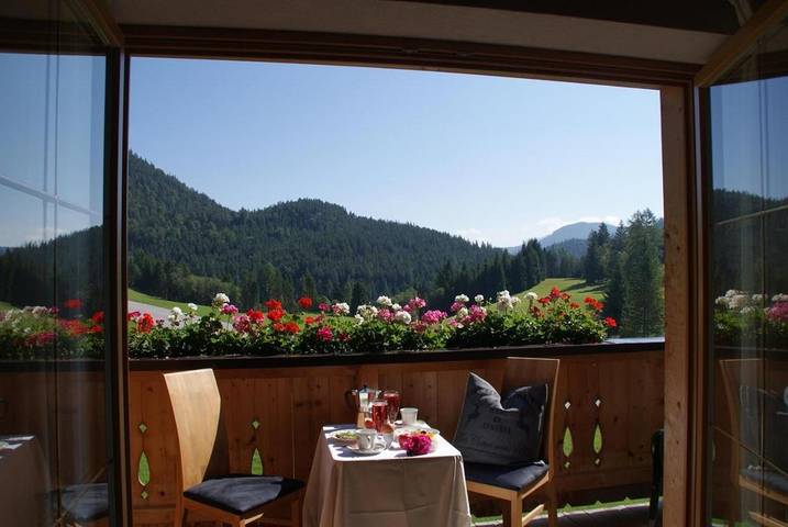 Ferienwohnung für 7 Personen, mit Balkon und Garten sowie Ausblick in Steinberg am Rofan - 4