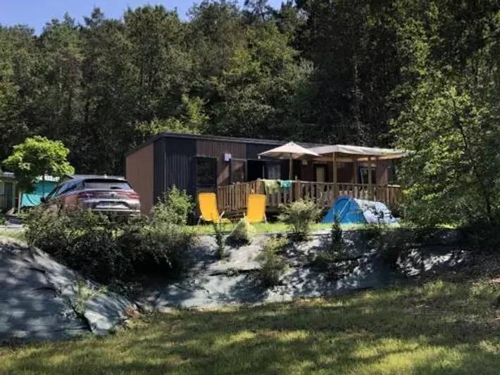 Mobil home pour 6 personnes, avec bassin pour enfant, animaux acceptés à Thonac - 2