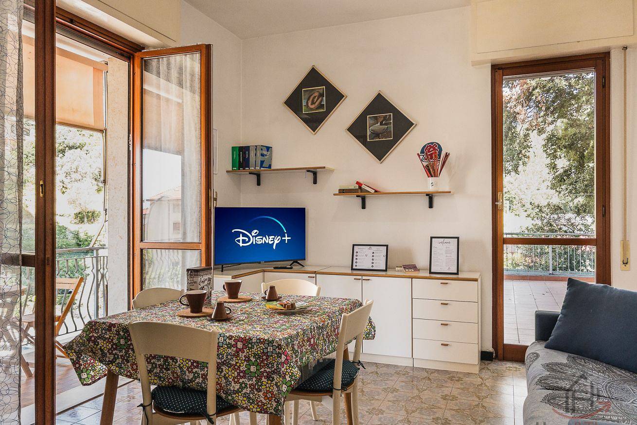 Appartamento intero, [Green Terrace] Spiagge 500m • Hiperwifi • Smart Tv in Varazze (Città), Varazze