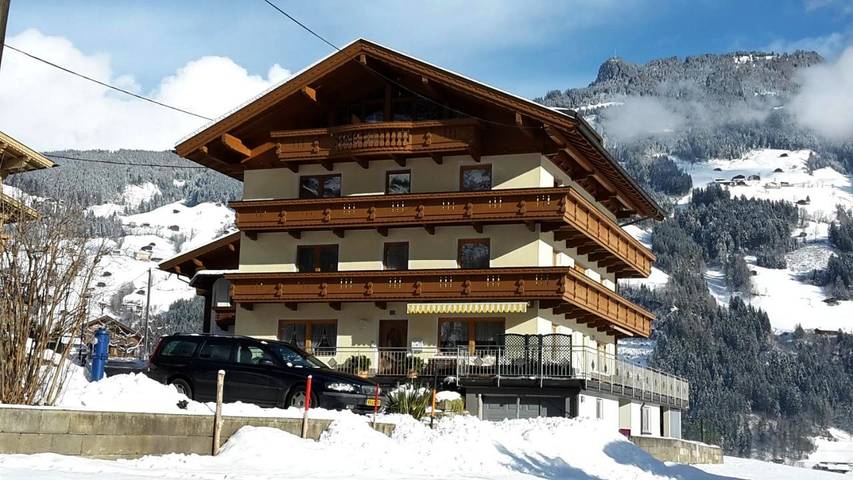 BnB für 2 Personen, mit Garten und Ausblick sowie Sauna im Zillertal