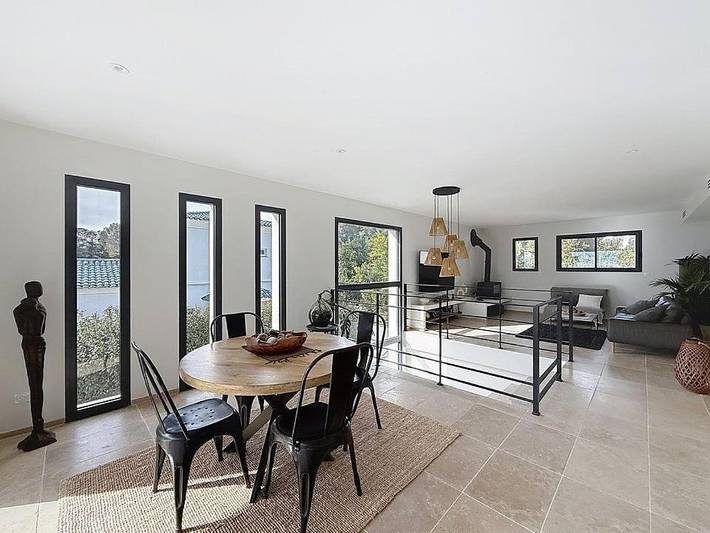 Location de vacances pour 2 personnes, avec vue dans Plage de Boulouris - 4