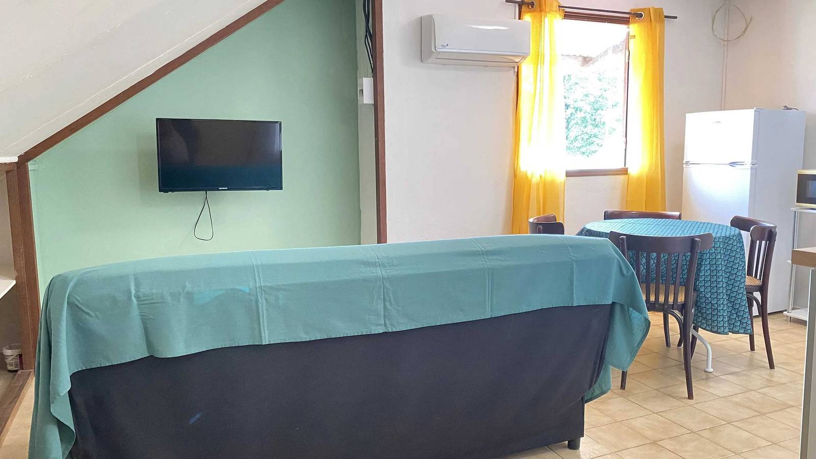 Apartamento entero, Apartamento moderno en Remire-Montjoly con balcón, 60 m² in Remire-Montjoly, Guayana Francesa