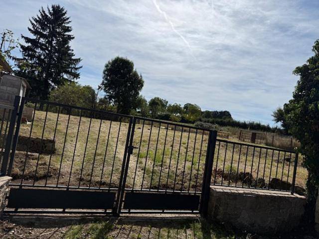 Location de vacances pour 10 personnes, avec jardin et vue, animaux acceptés à Saint-Benin-d'Azy - 2