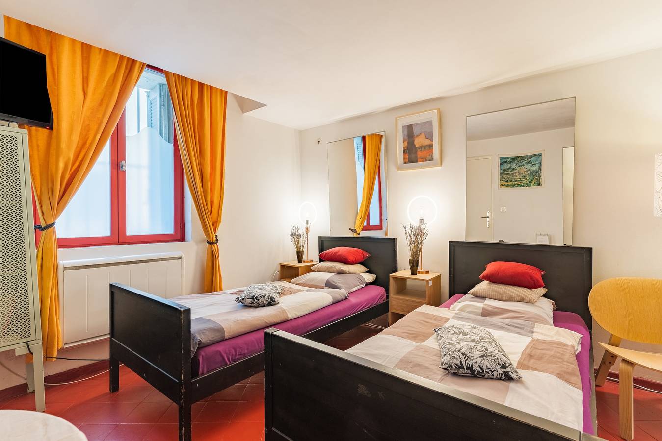 Ganzes Studio, Ferienwohnung 'Finsonius Studios 5 - Twin' mit gemeinsamer Terrasse, gemeinsamem Garten und Wi-Fi in Aix-en-Provence, Aix-en-Provence und Umgebung