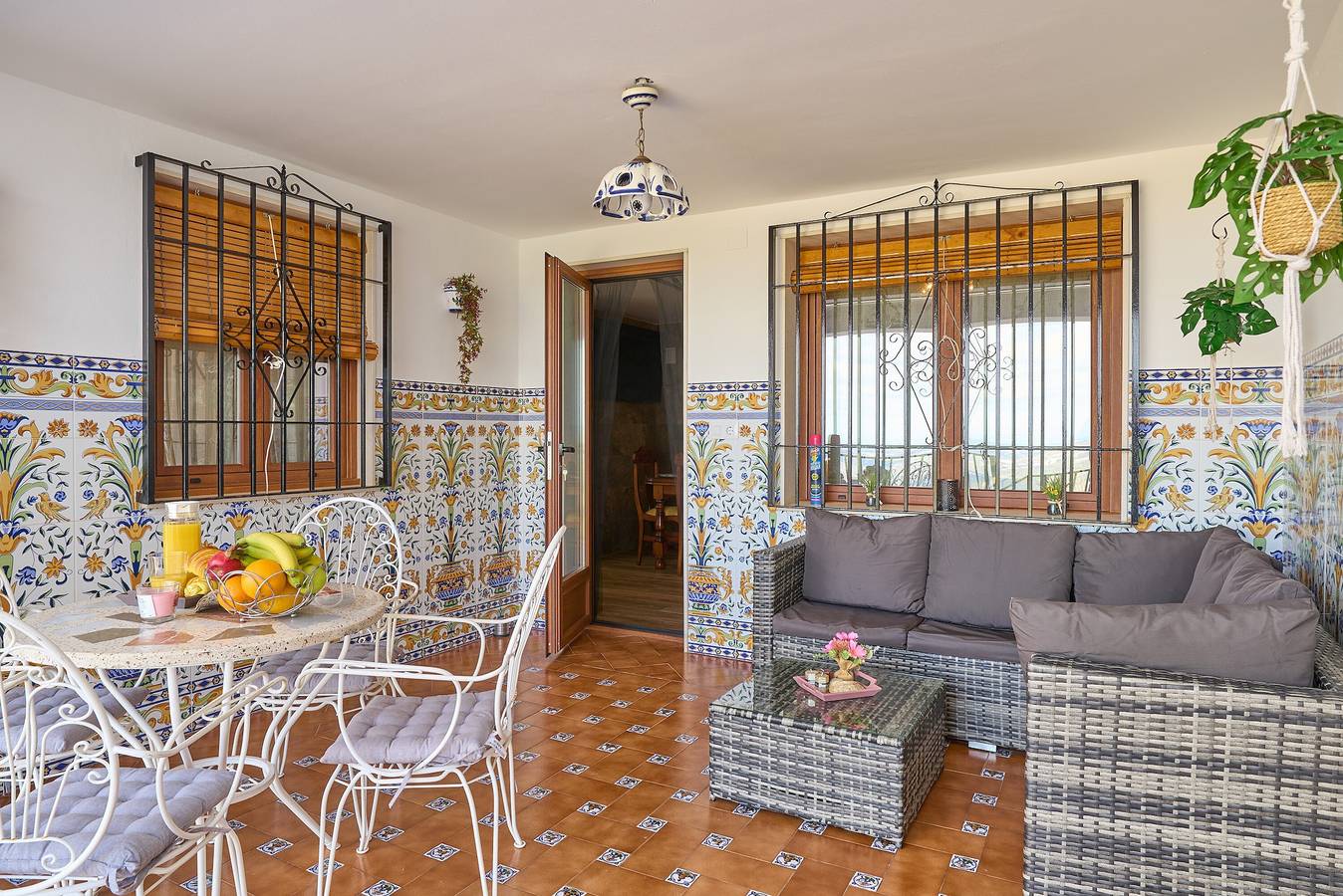 Casa Rural Emma: Vista Montagna, Piscina e Aria Condizionata in Zuheros, Sierras Subbéticas