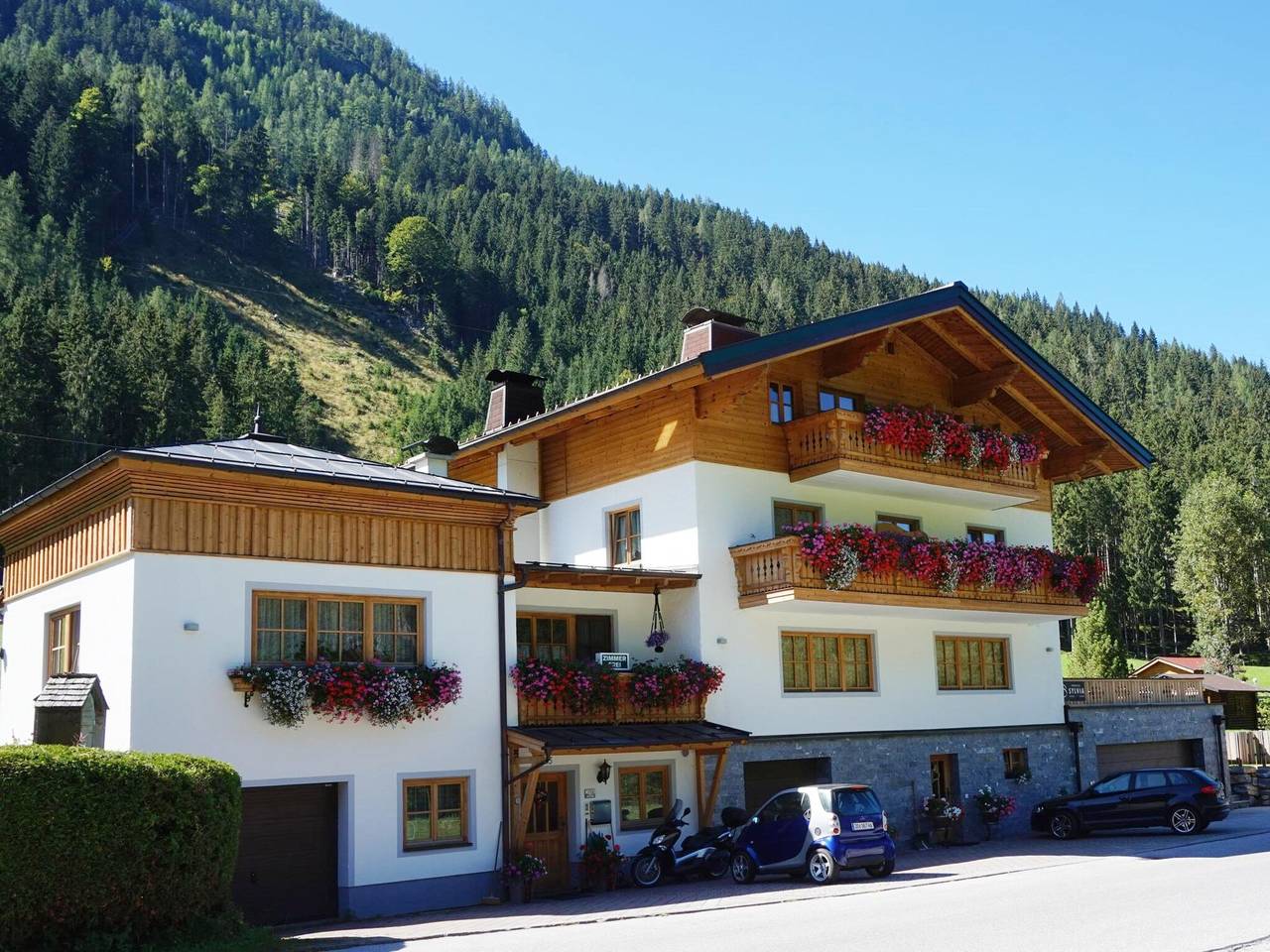 Ganze Wohnung, Wohnung in Flachau mit Bergblick in Flachau, Ski Amadé