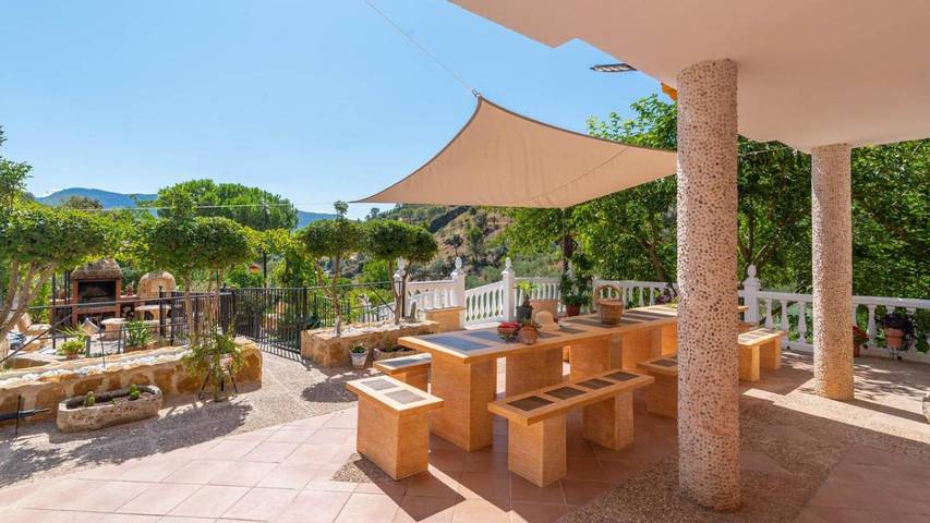 Casa rural para 28 personas, con piscina y terraza en Villanueva del Arzobispo - 3