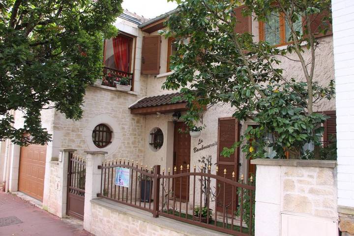 Chambre d’hôte pour 3 personnes, avec vue, adapté aux familles à Montrouge