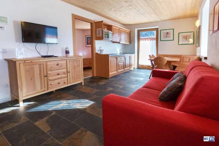 Gîte pour 3 personnes, avec vue et jardin, animaux acceptés à Paluzza - 3